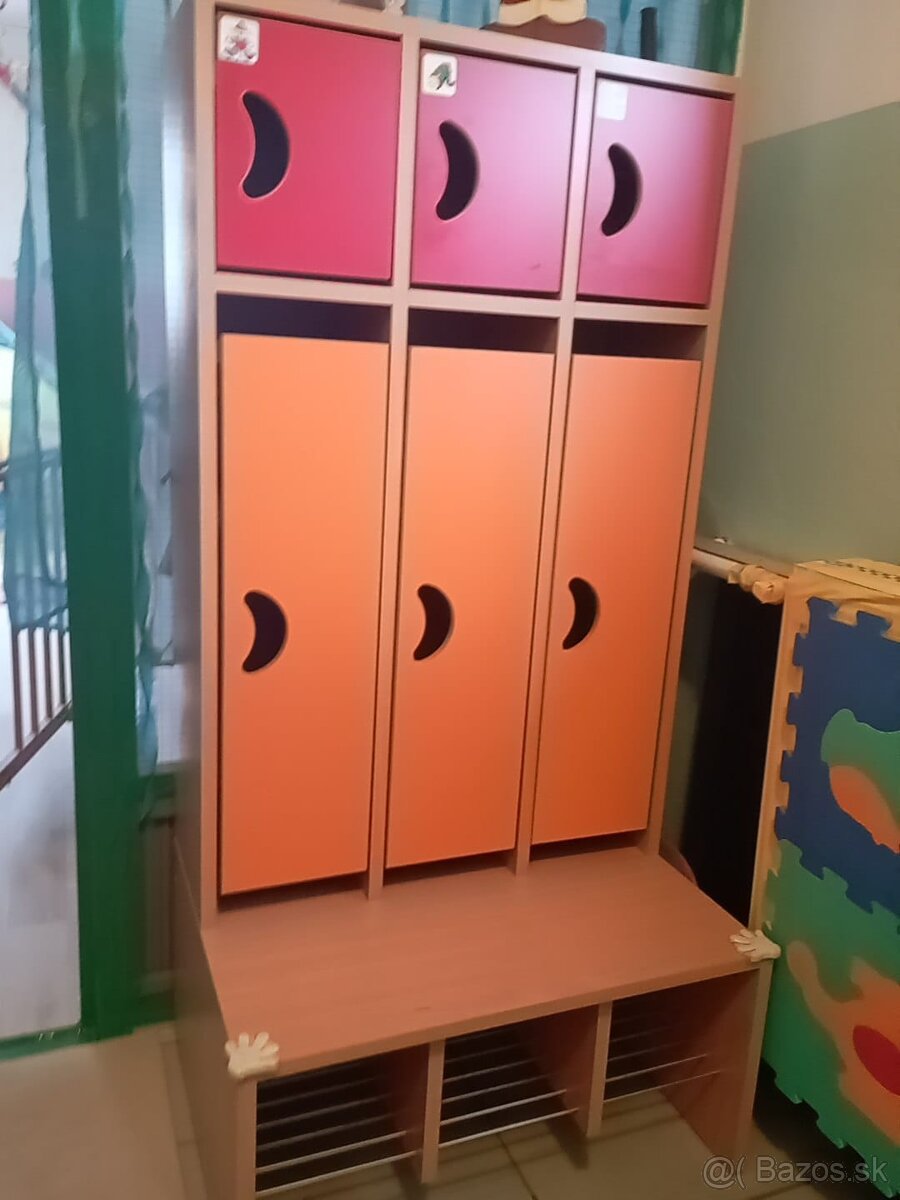 Šatník pre deti - 2