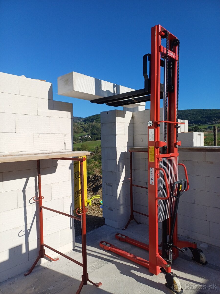 Paletovy vozik vysokozdvizny - 2