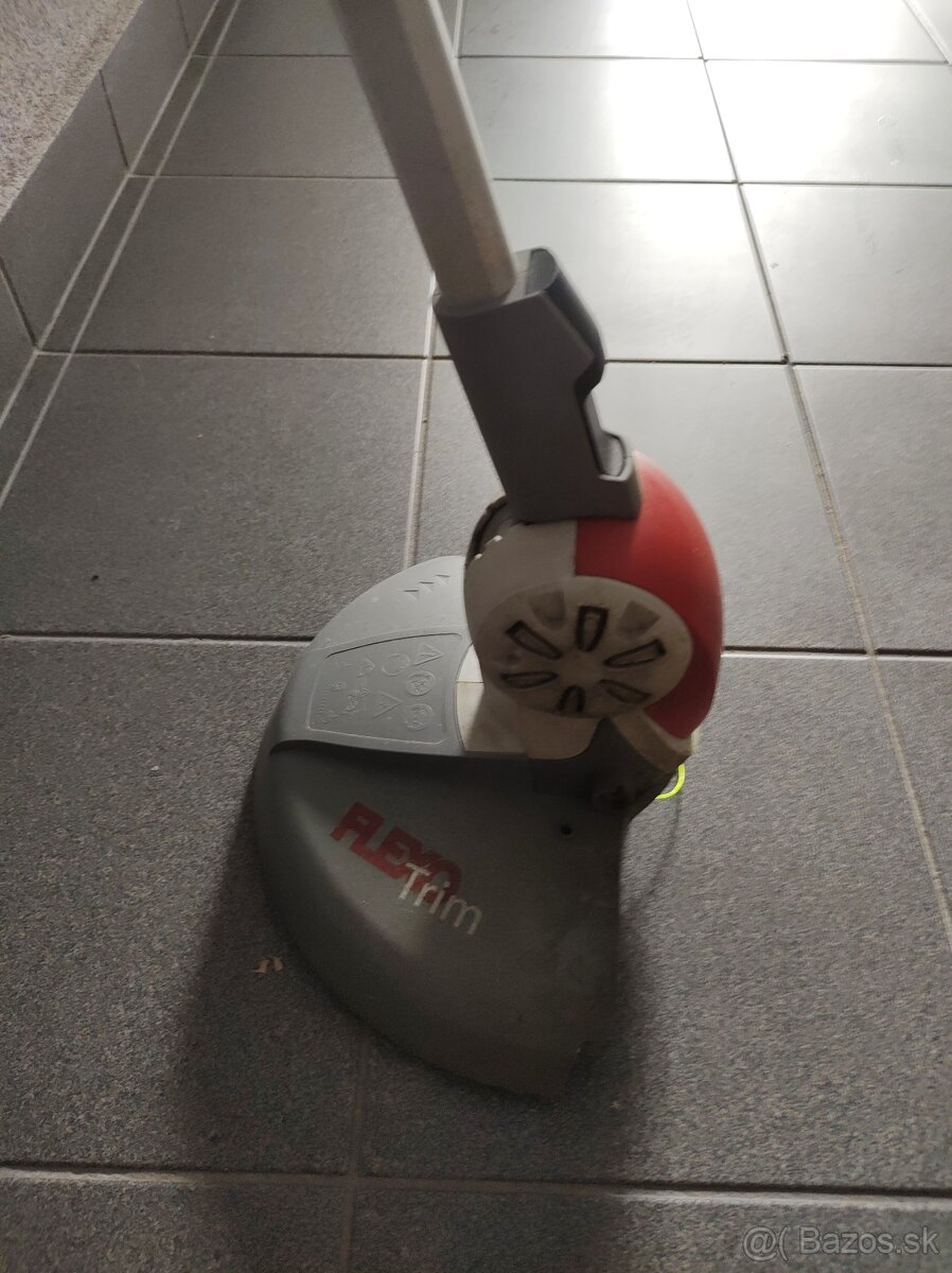 -1- Strunová kosačka IKRA RT 1530D 700W - 2