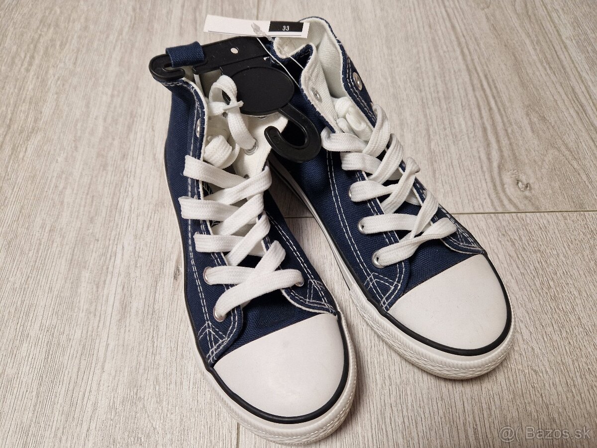 Darujem k nákupu tmavo-modré tenisky vel.33 - 2