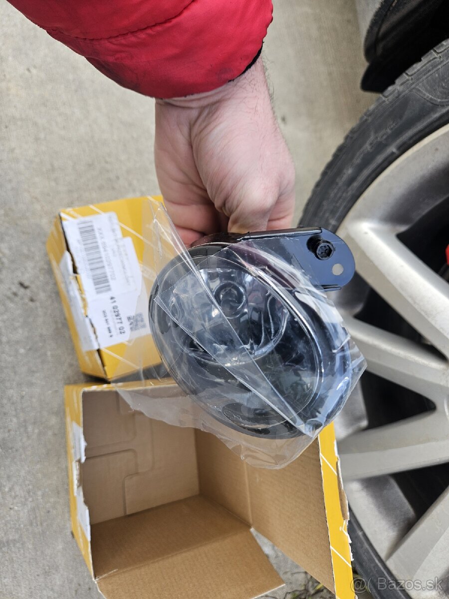 Predám nové hmlové svetlá - 2