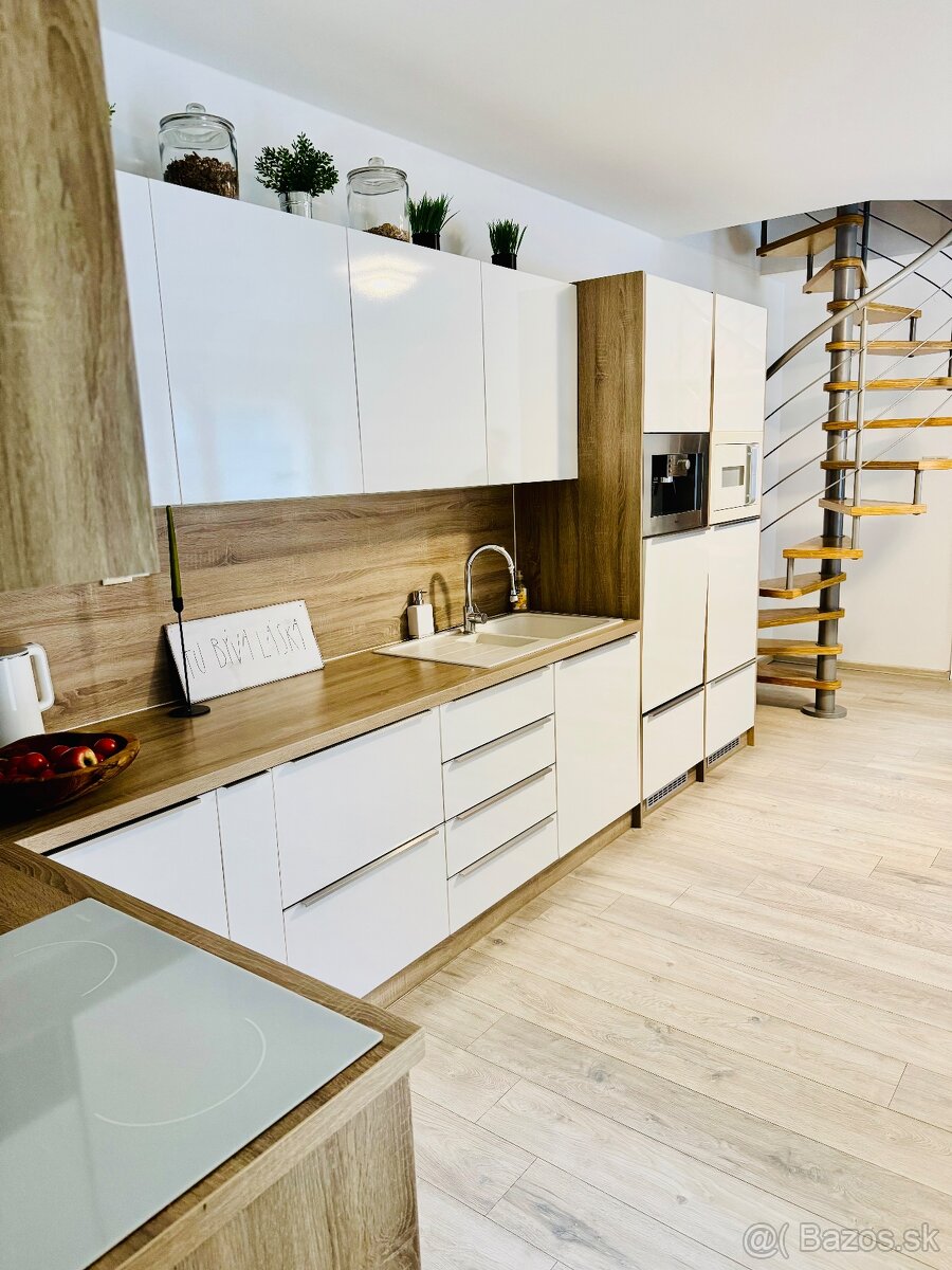 Predáme dom blízko centra Trenčína - 2