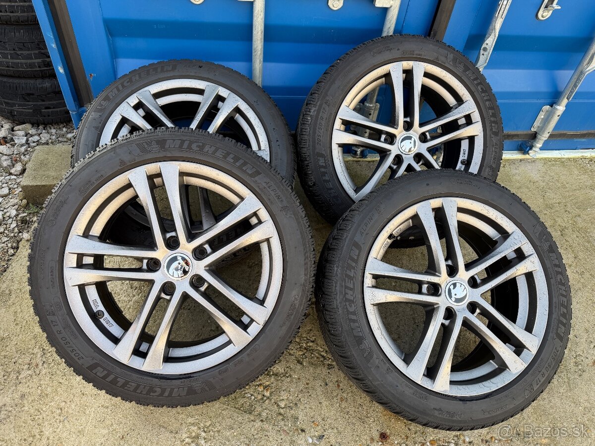 Zimna sada Škoda Octavia 205/50 R17 - Michelin Alpin 6 - 2