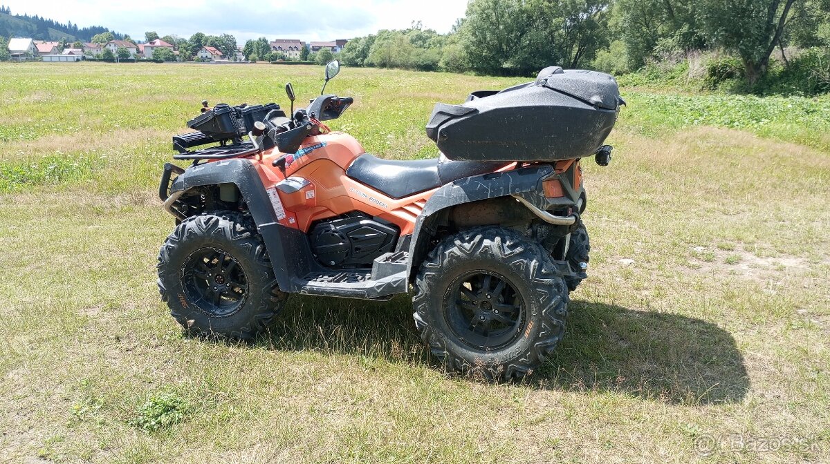 CF Gladiátor X8 800efi