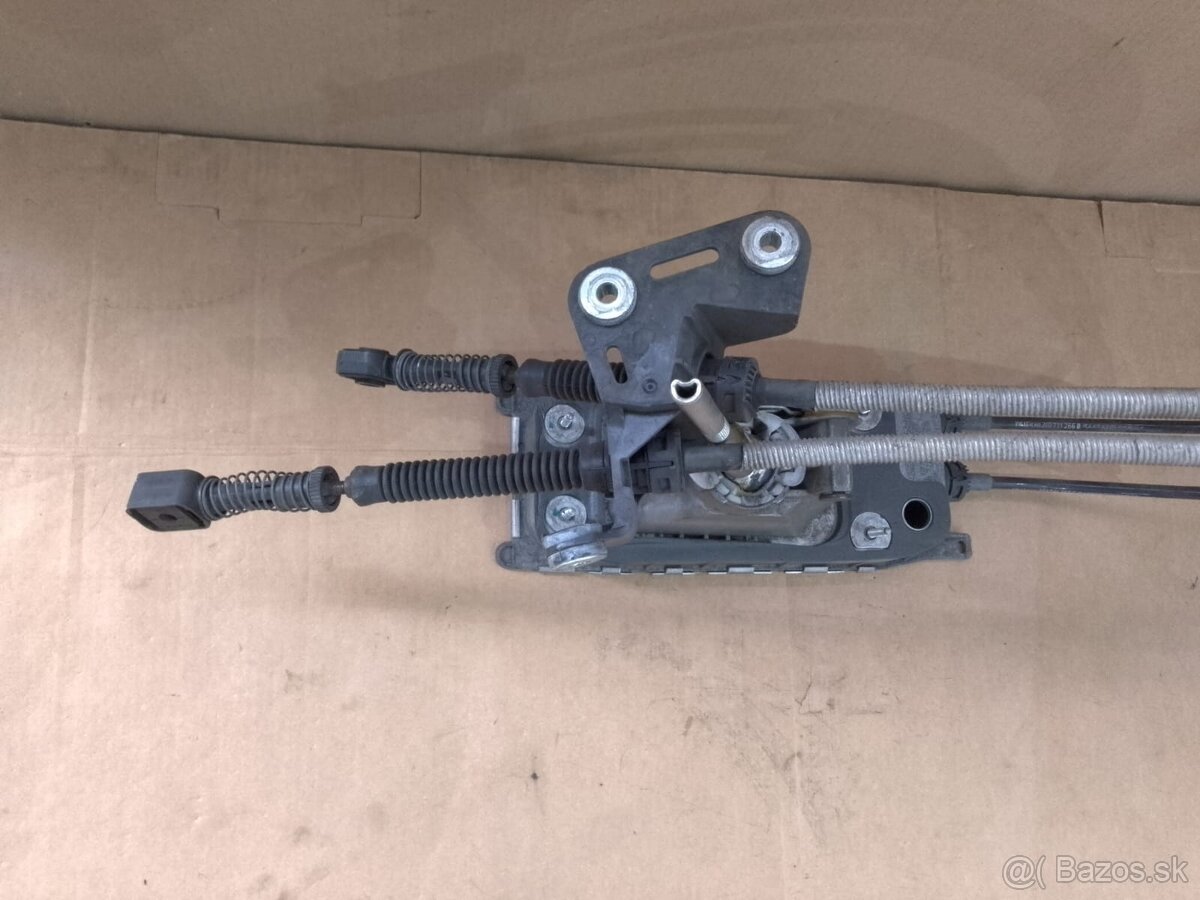 kulisa radenia Superb 2, Octavia 2 - 2