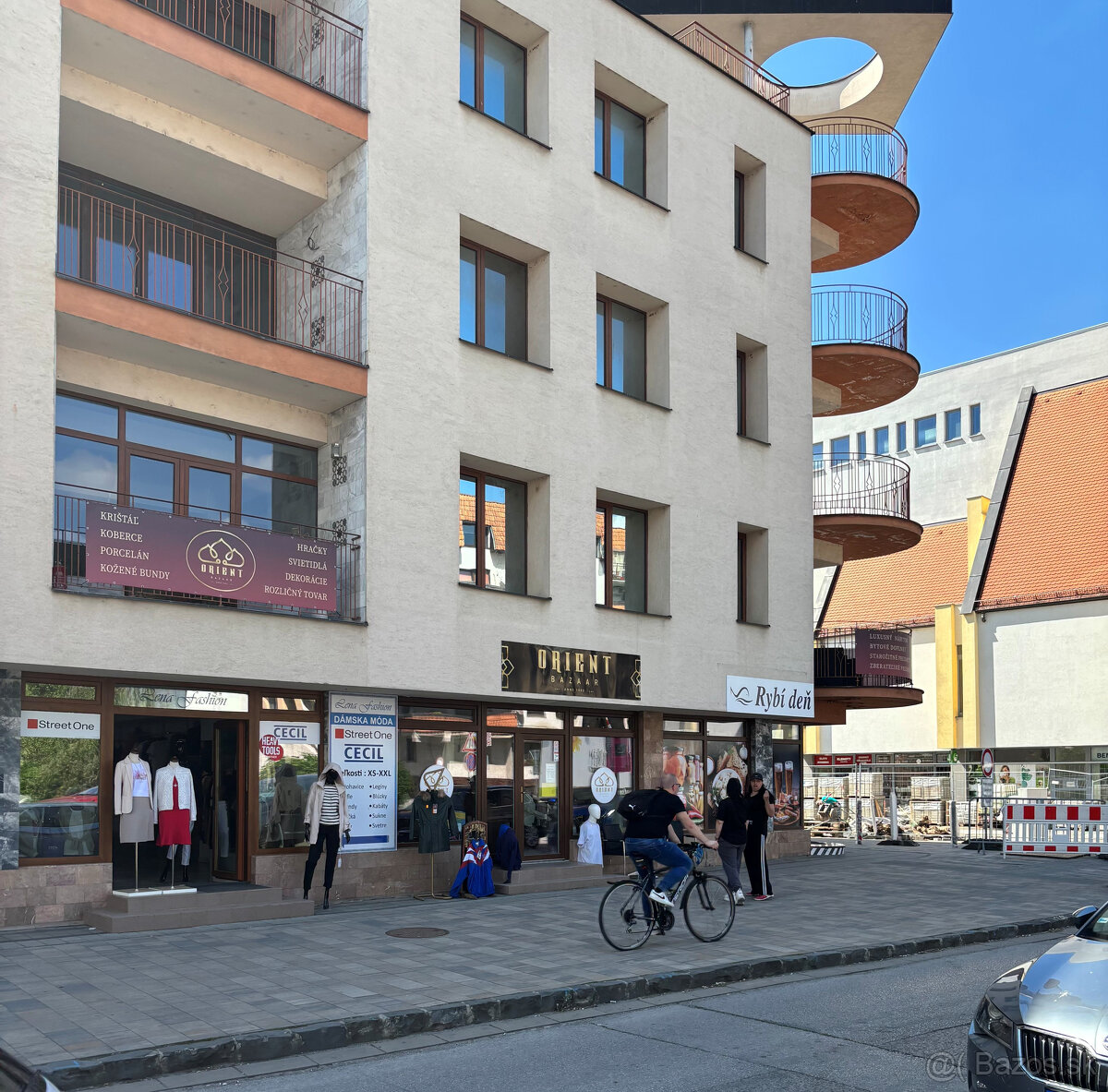 TOP lokalita Exkluzívny priestor pre bývanie aj biznis o vý - 2