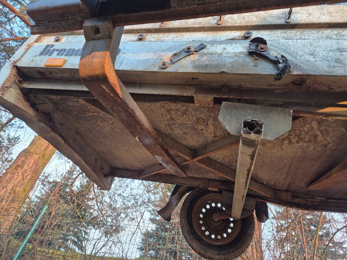 Predám prívesný Vozik - 2