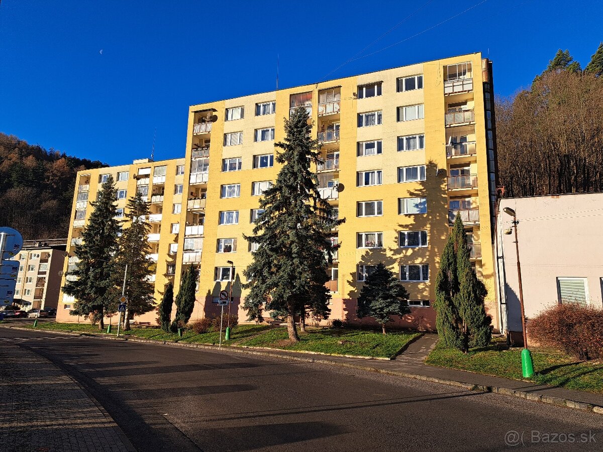 3-izb. byt s loggiou na ul. Jula Horvátha - 2