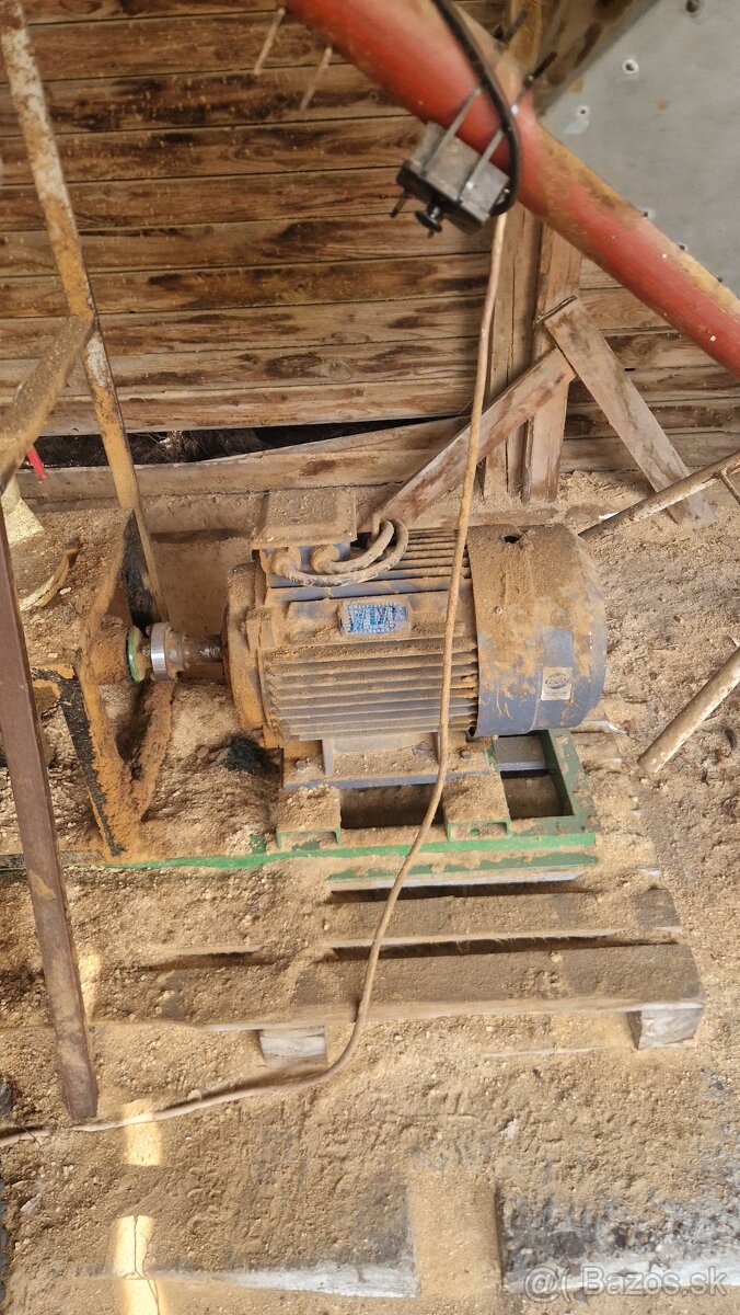 Peletovaci stroj - 2