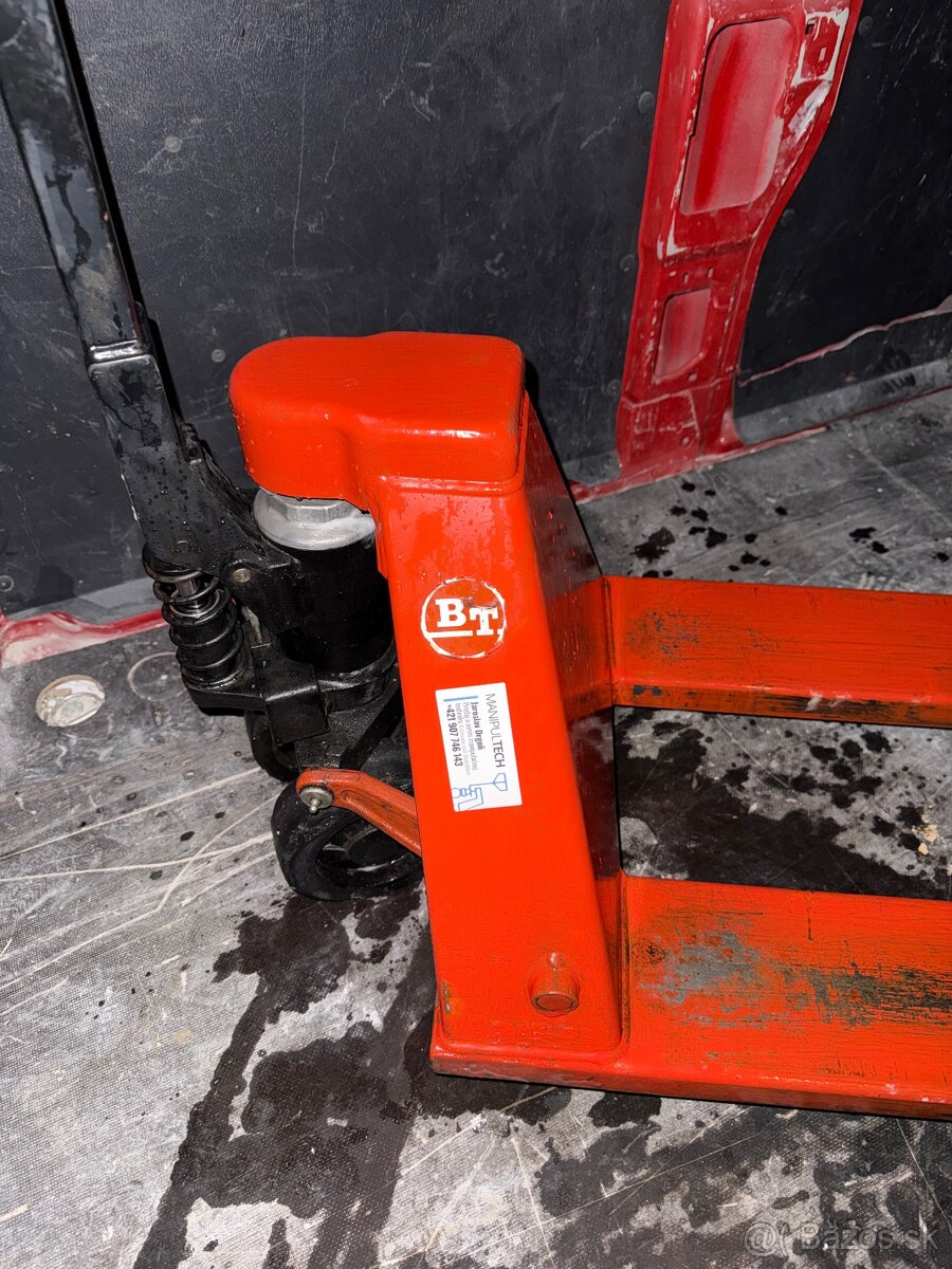 Predám paletovy vozik paletak - 2