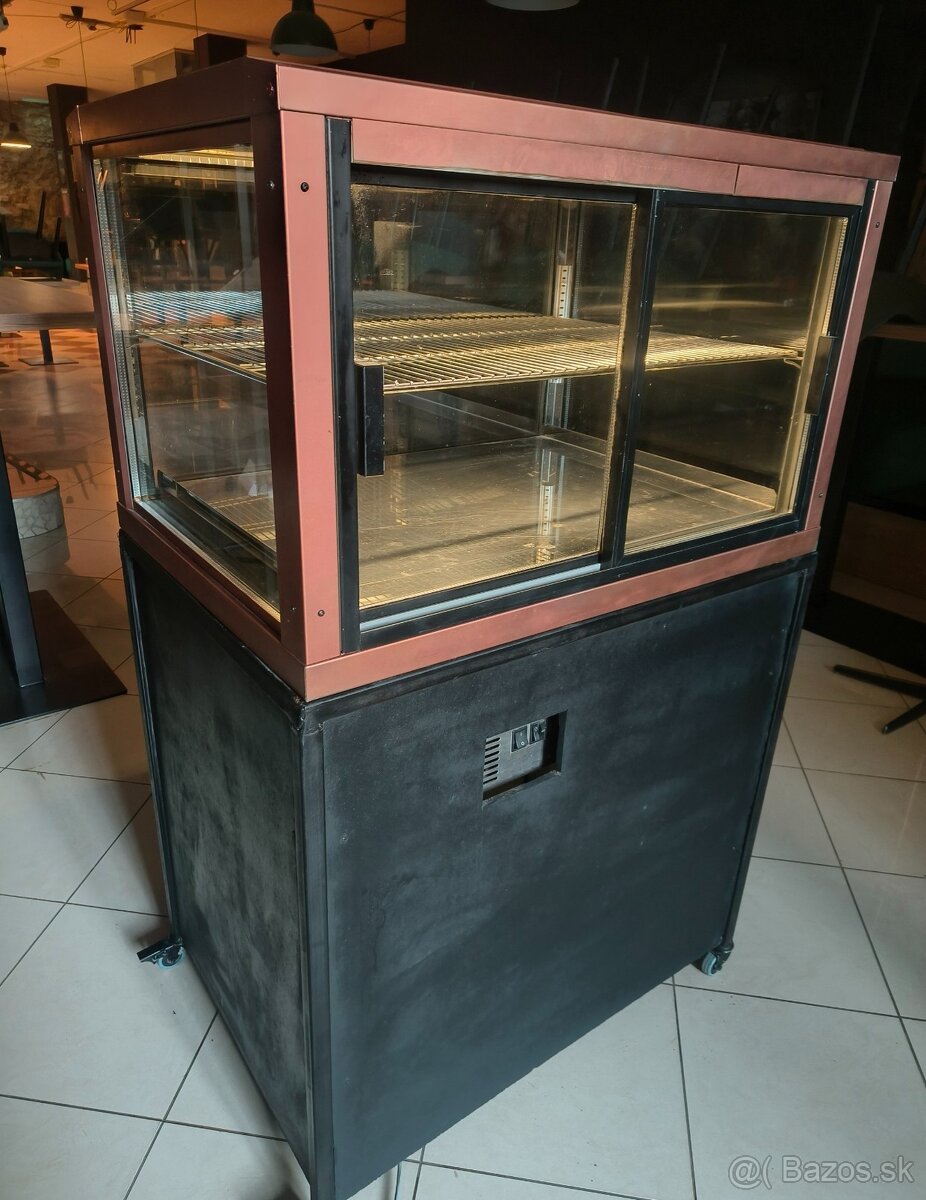 Chladiaca vitrína - 2