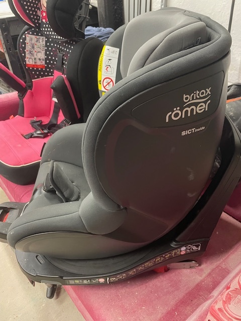 Autosedacka Romer - 2