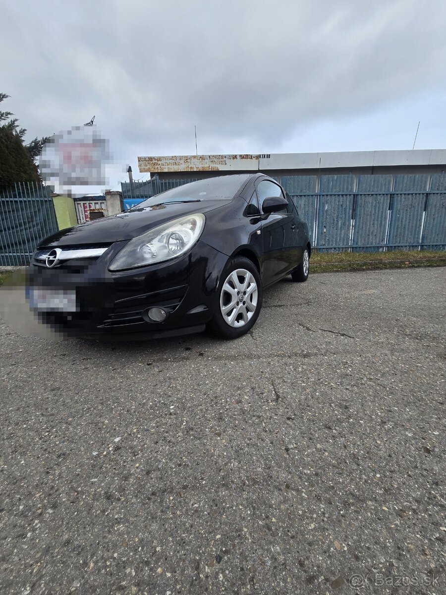 OPEL CORSA D, 1.4 benzín, 2009 - 2