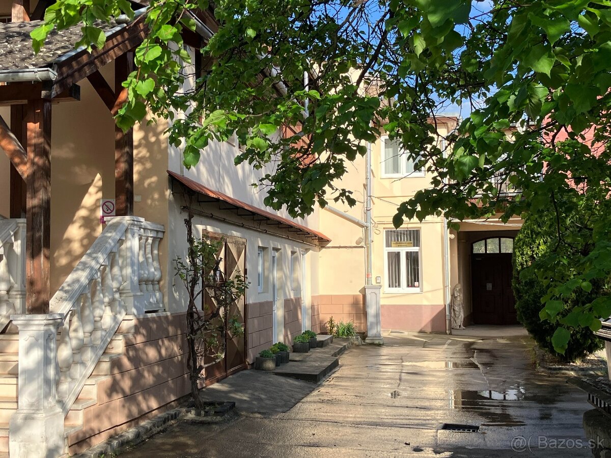 Predaj priestorov - budovy, byt, sklad, prístrešok, pozemok - 2