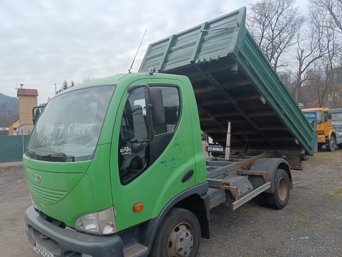 Avia D90 Sklápěč Cummins - 2