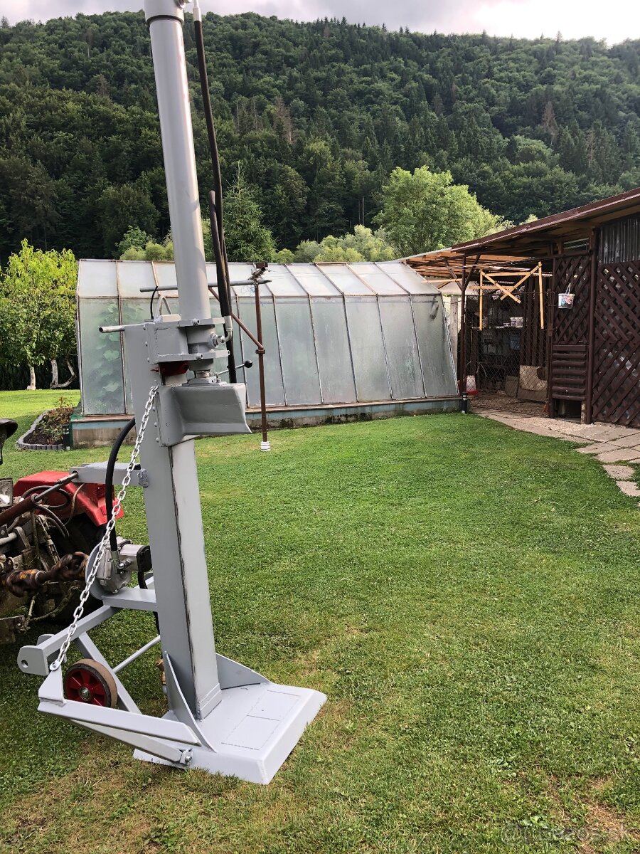 Hydraulická štiepačka - 2