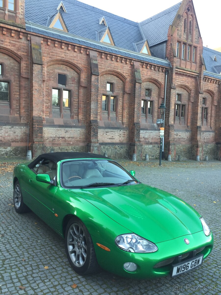 Jaguar XKR - 2