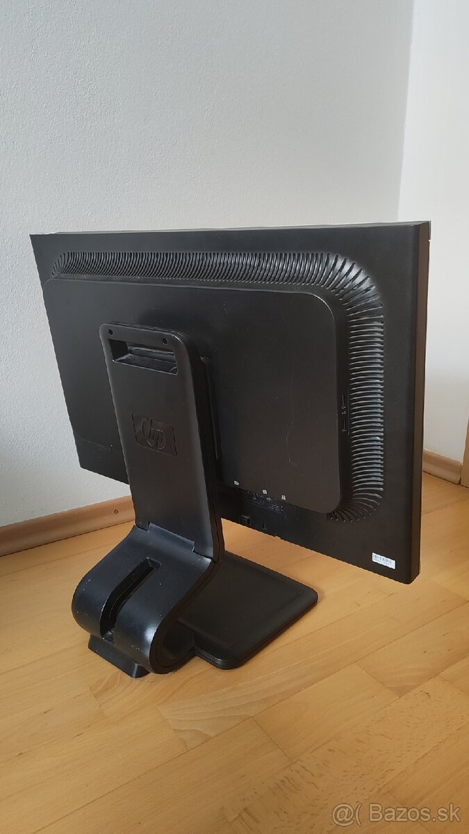 Monitor HP LA2405wg - 2