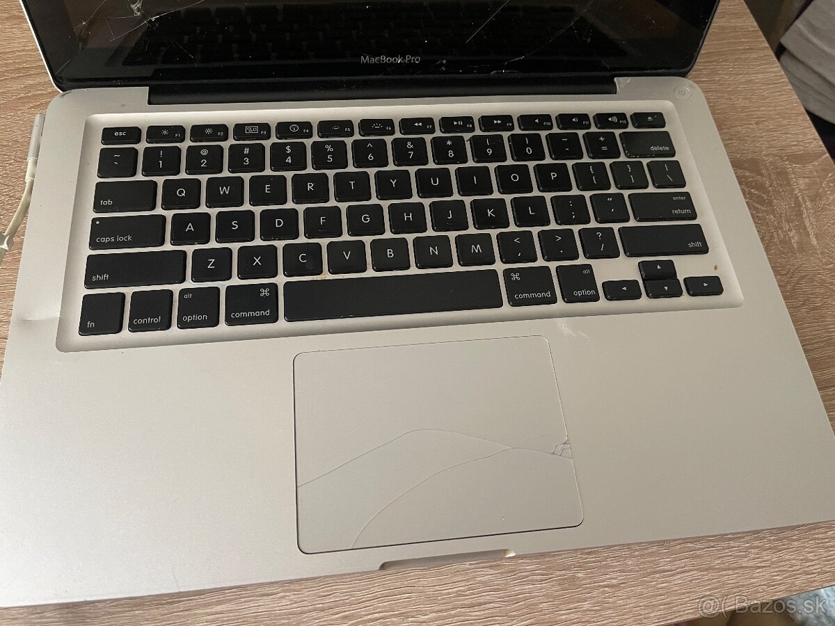 Predam macbook pro 13” mid 2009 - 2