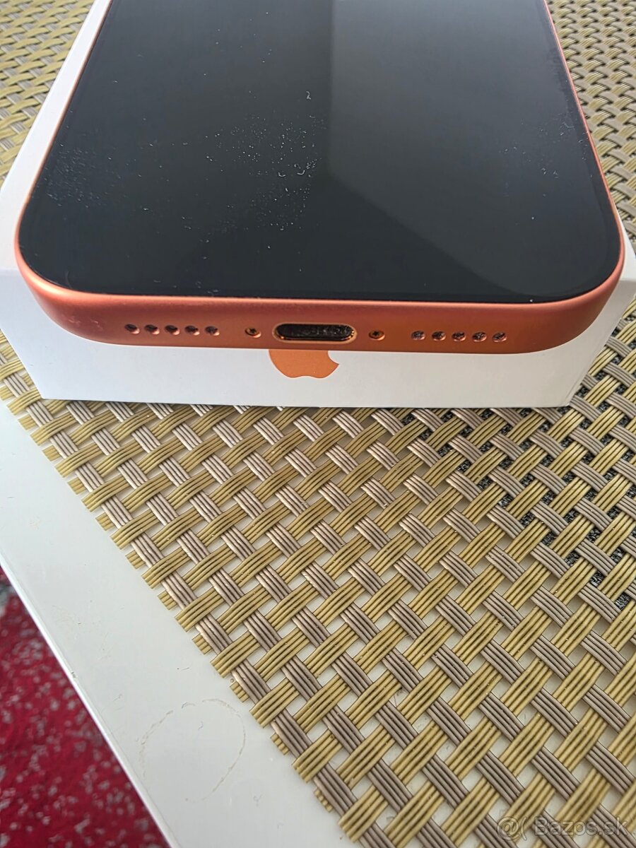 Apple Iphone 17 Pro, 256Gb, farba orange, Top - 2