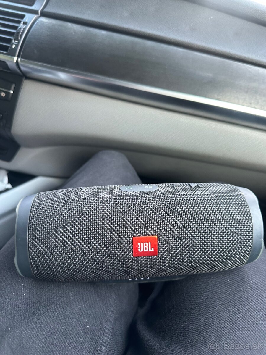 JBL CHARGE 3 - 2