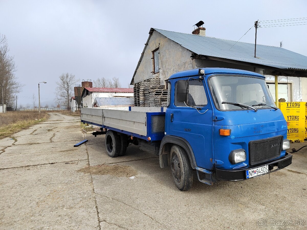 Avia Valnik - 2