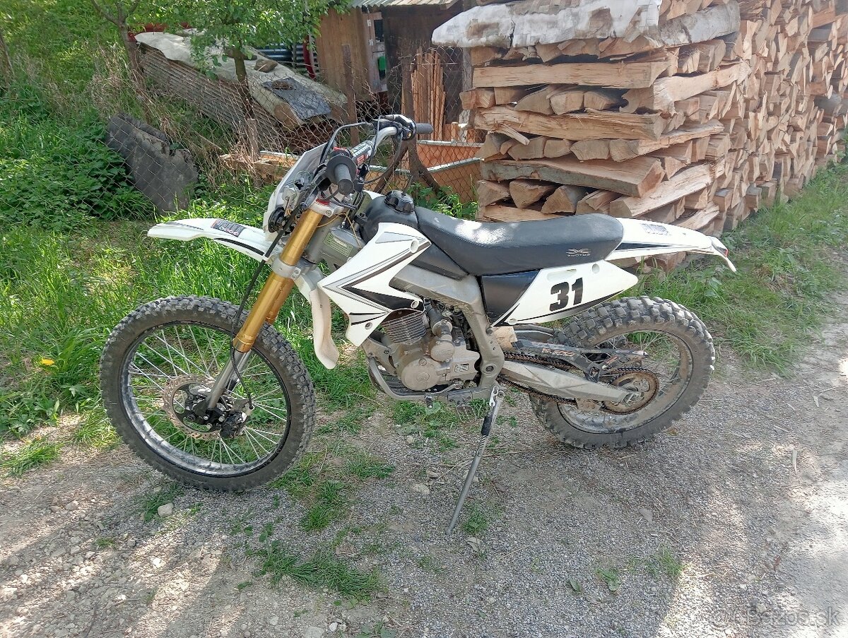 Xmotos 250