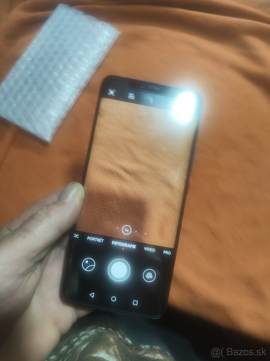 Predám Huawei máte 20 pro. - 2