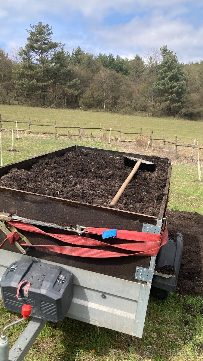 Kompost s dovozom - 2