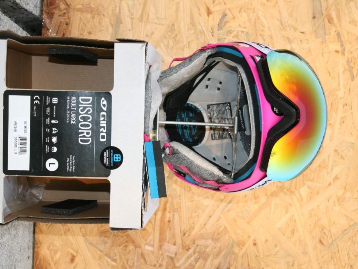 prilba Giro , okuliare - 2