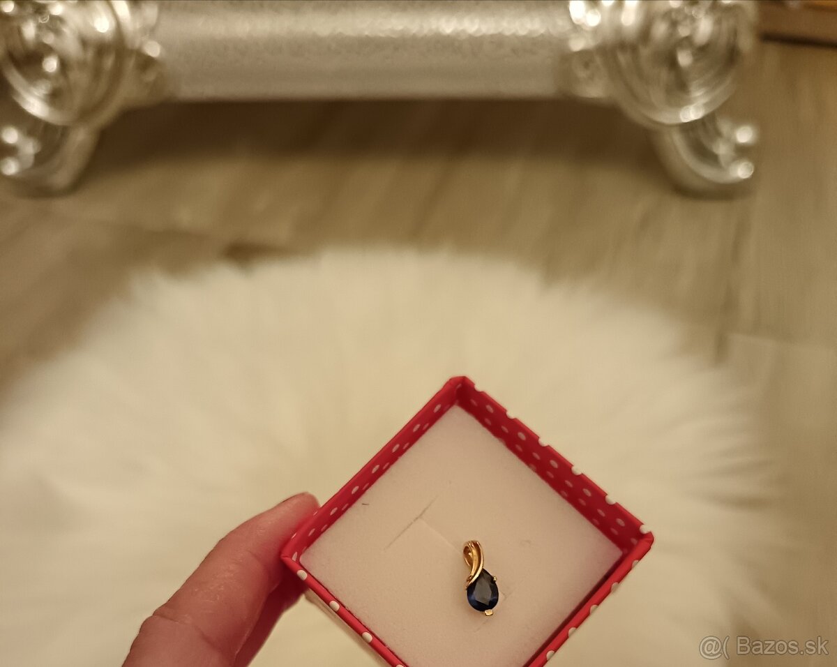 Zlatý prívesok 9k - 2