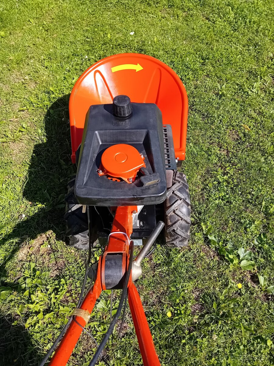 Bubnové kosačky a rotavátor - 2