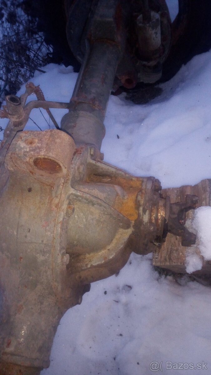 Predám zadnú nápravu Praga V3S pv3 s - 2