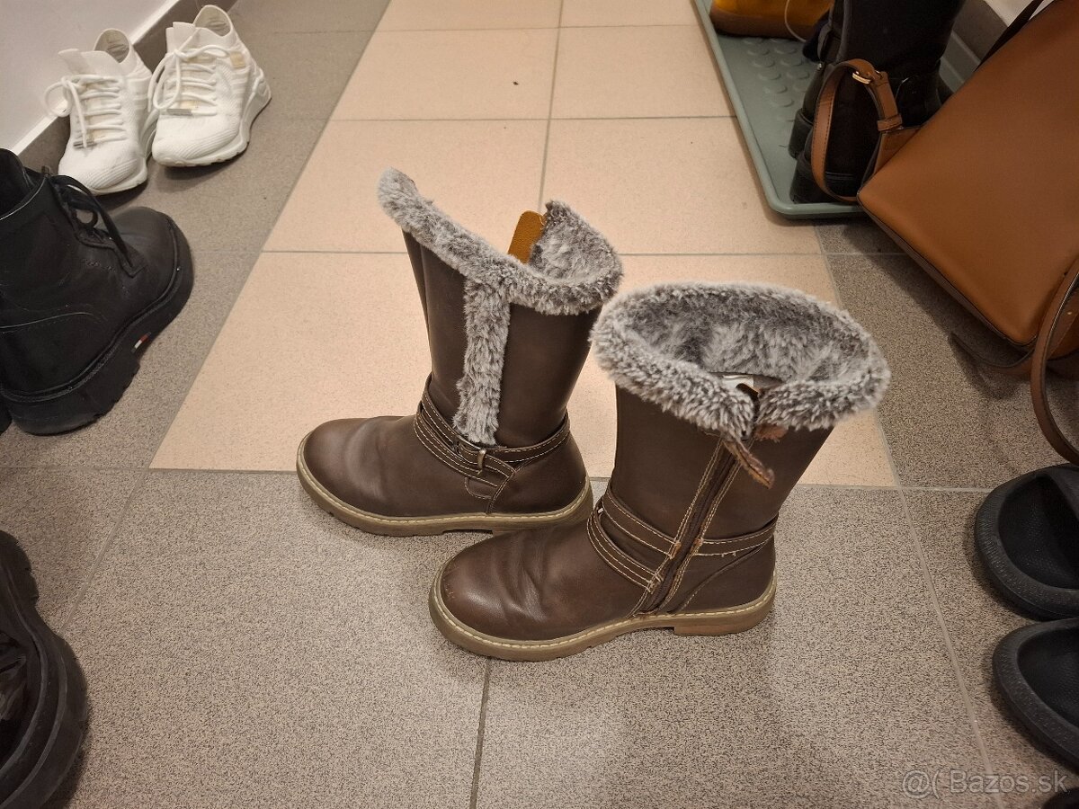 Darujem detsku obuv - 2