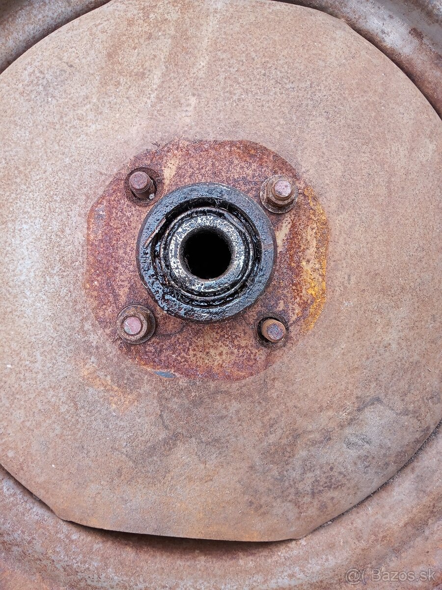 Predne kolesa zetor - 2