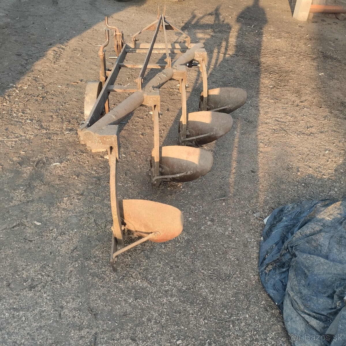 Predám pluhy - 2
