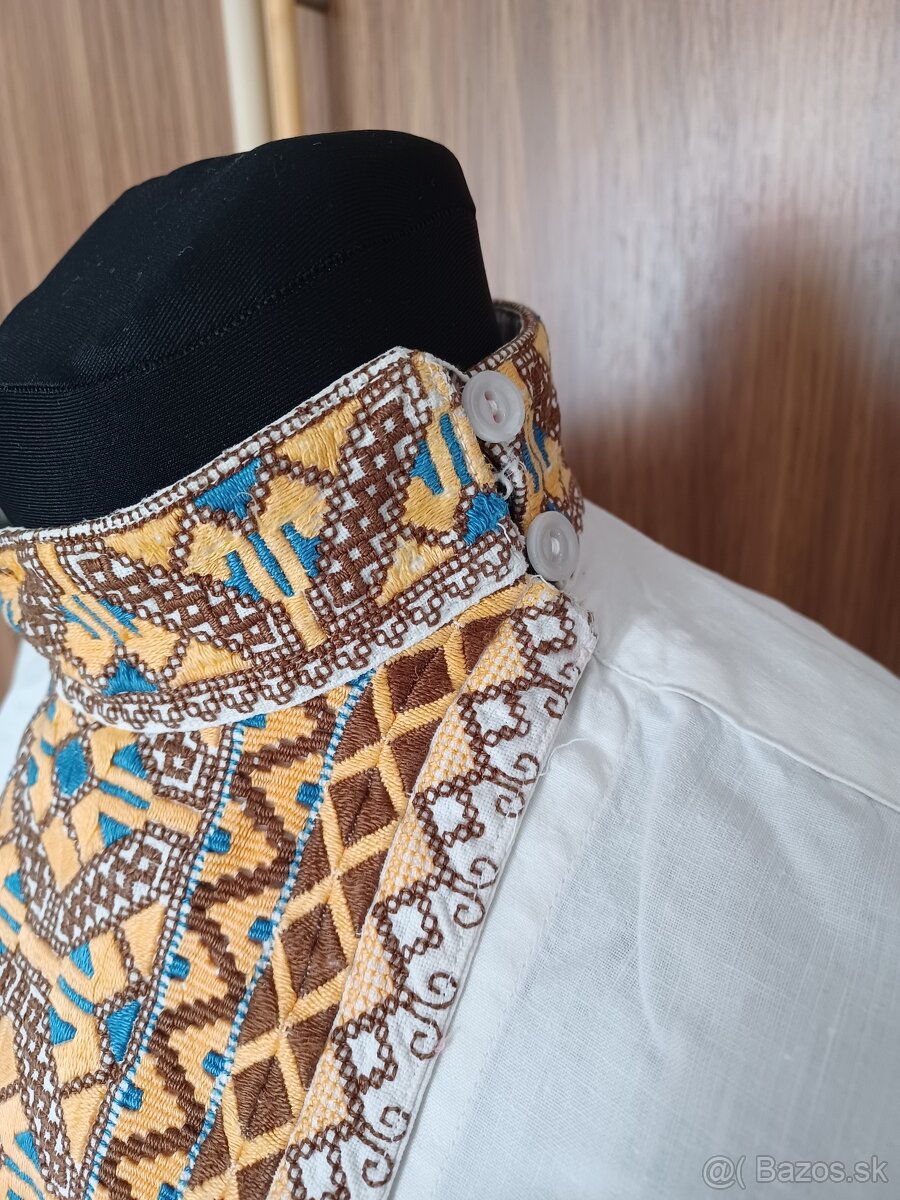 Klenovec- folklórne košele - 2