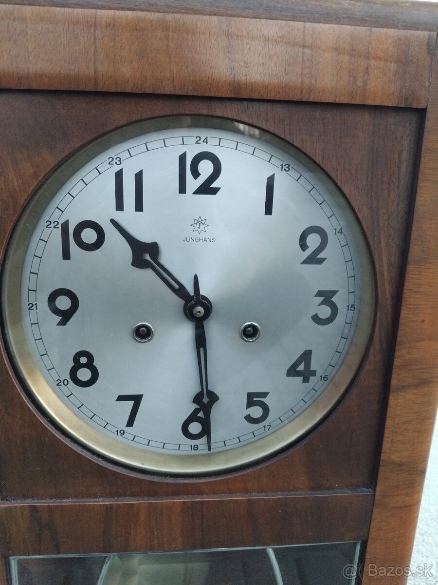 Predám krásne mechanické nástenné hodiny značky Junghans, ne - 2