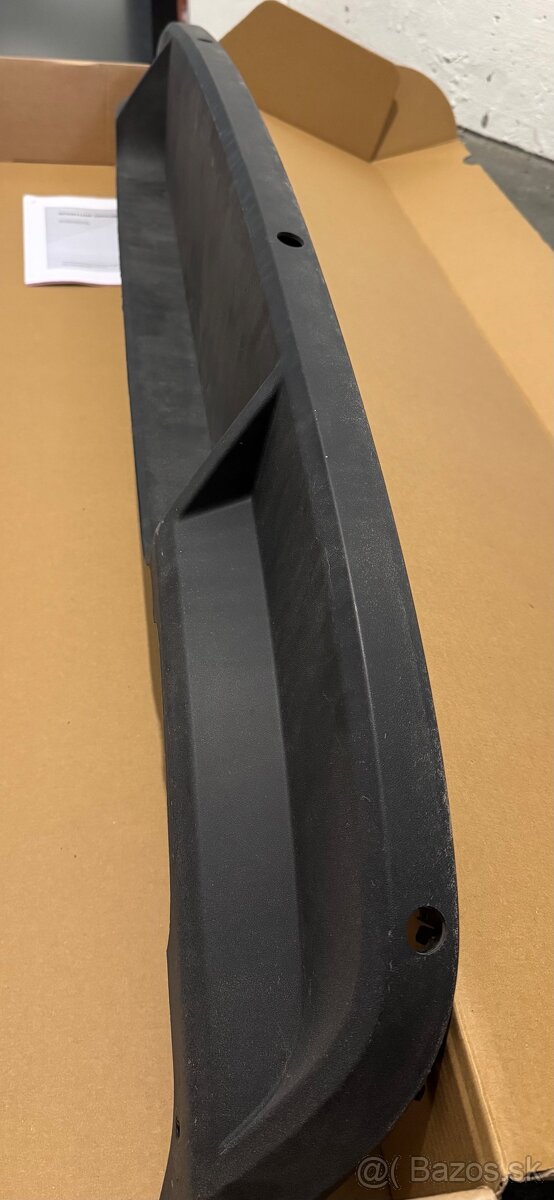 Skoda Superb 3 zadny difuzor - 2