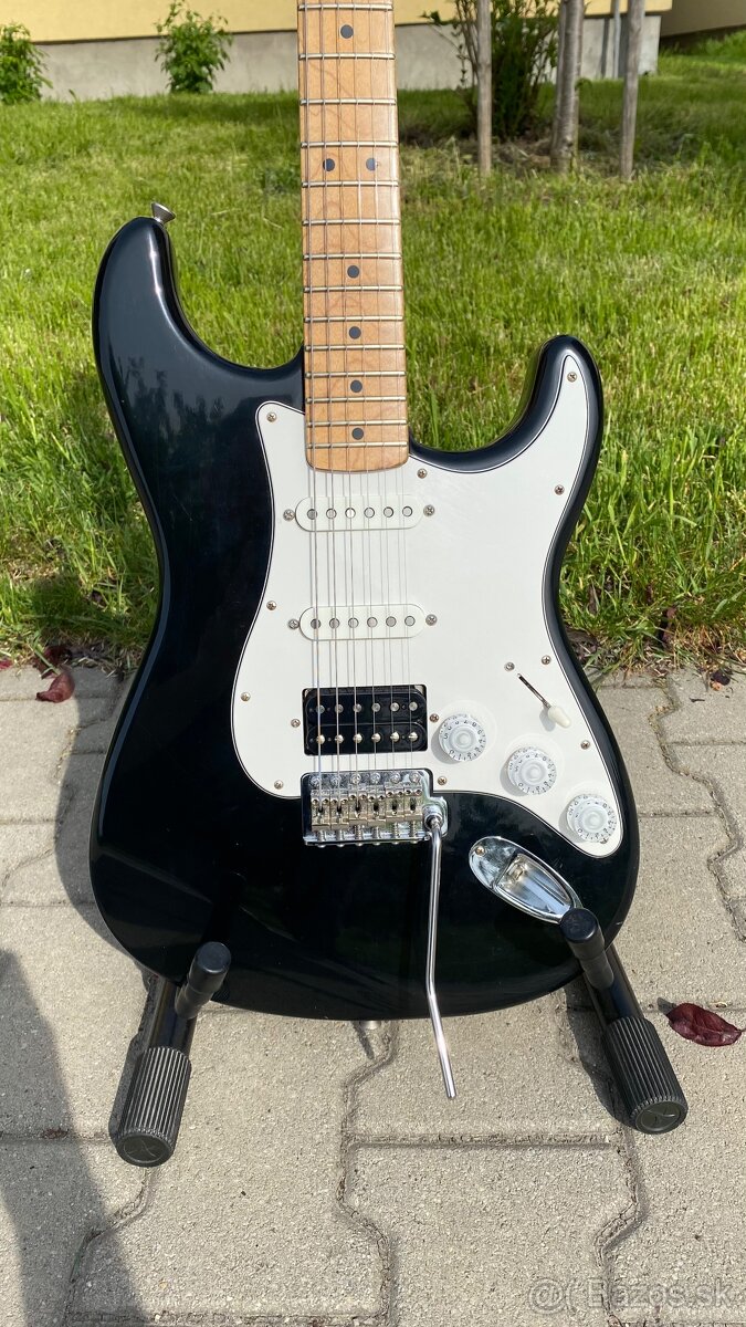 Fender Stratocaster - Mexico - 2
