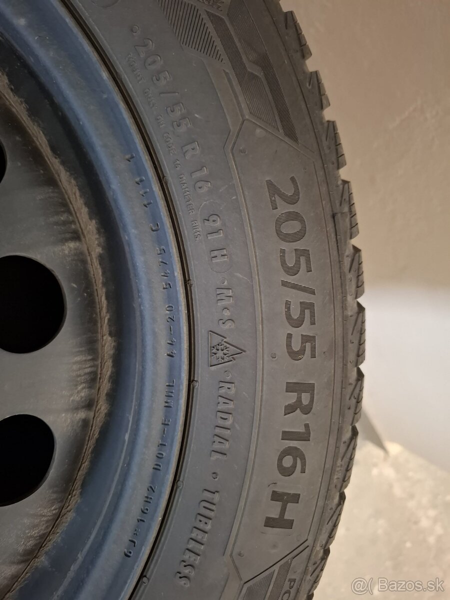 Jazdené zimné pneu 205/55 R16 91H Barum P5+plech. disky - 2