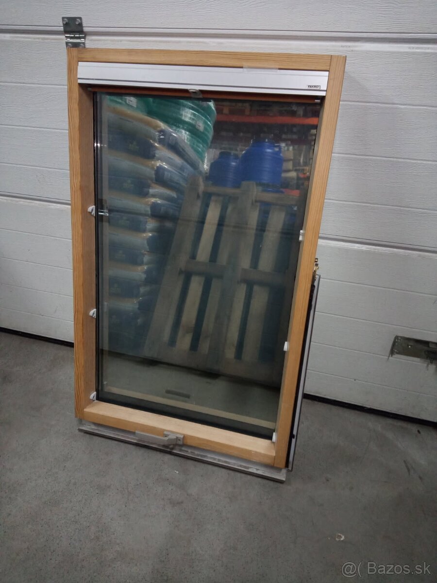 Predám stresne okna fakro. - 2