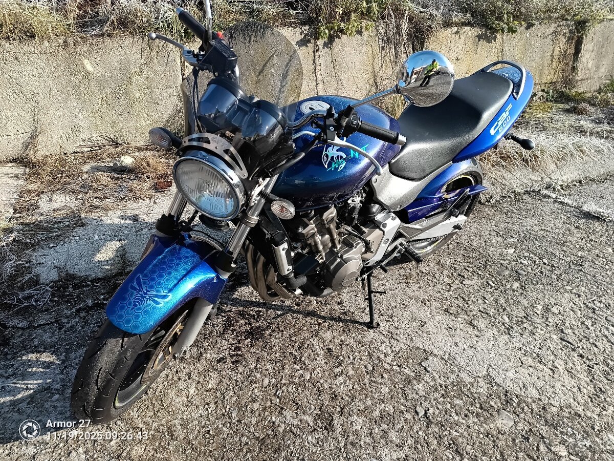 Honda Hornet 600 - 2