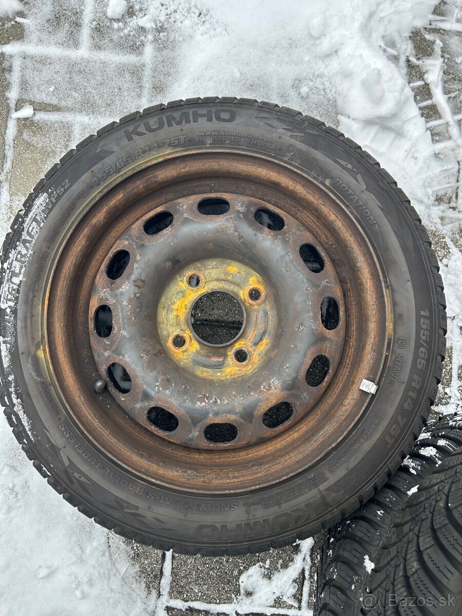 Zimne 155/65/14 + disky Ford - 2