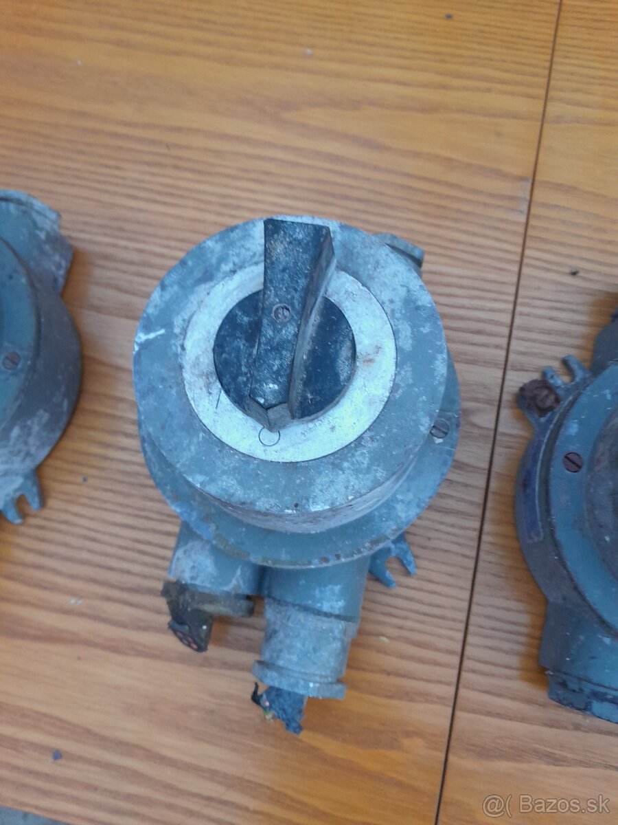 Predám veľké vypínače, spínače - 2