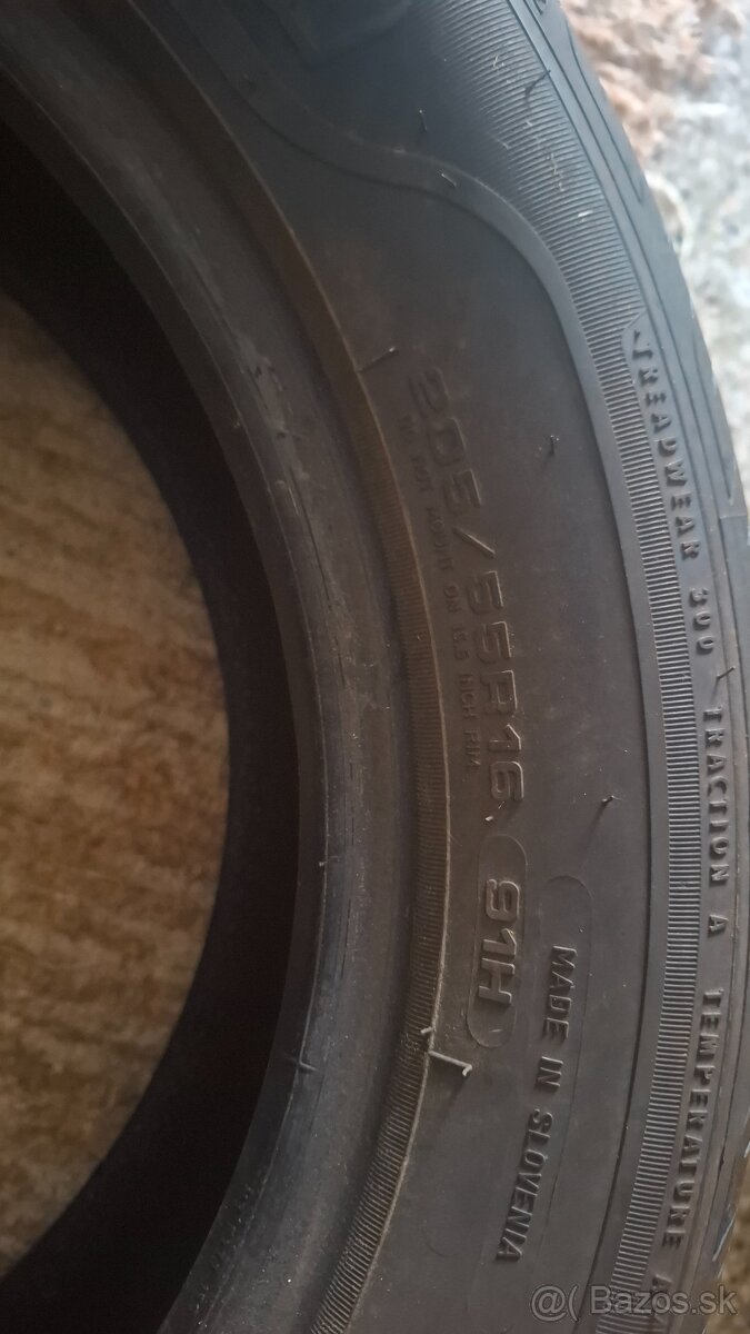 predam pneu letne 205/55 R16 - 2