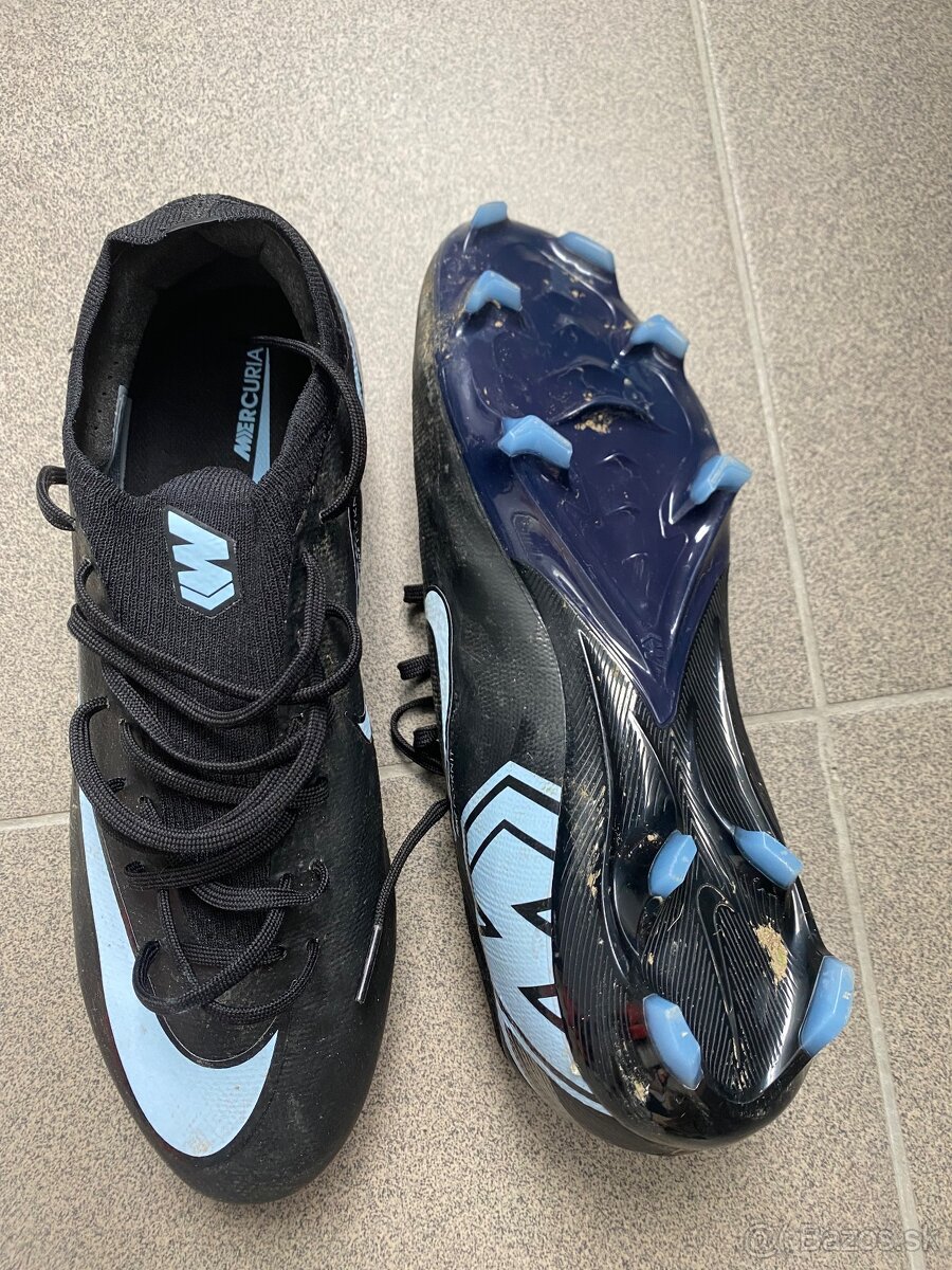 Predam kopacky Nike. - 2