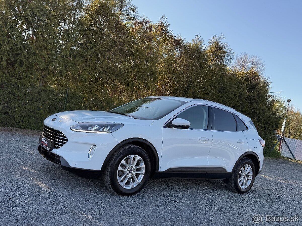 Ford Kuga 1.5 TDCi EcoBlue 120k Titanium - 2