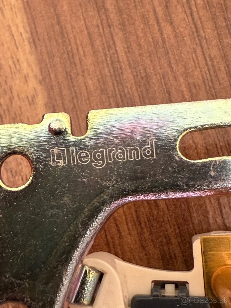 Legrand Valena zasuvky - 2