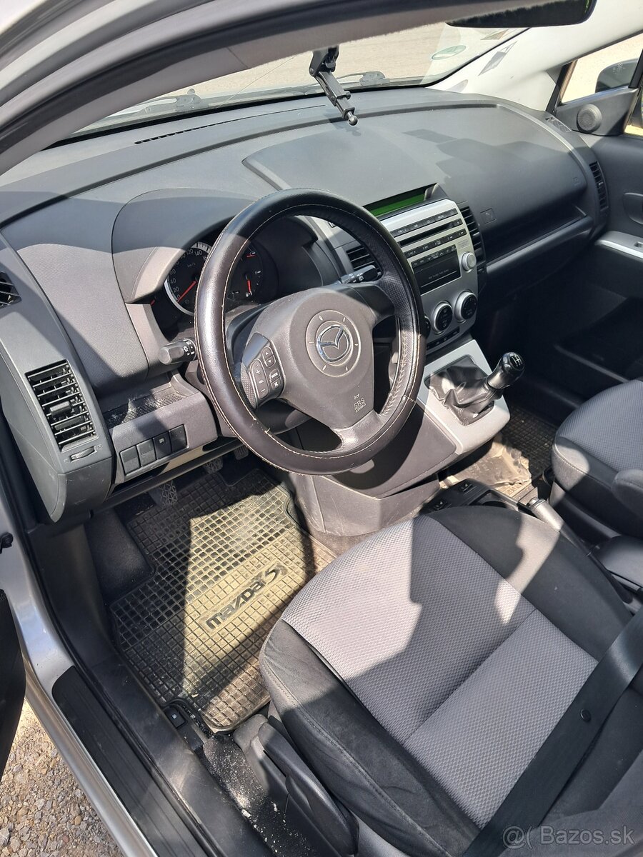 Rozpredám mazda 5 2.0benzín 107kw - 2